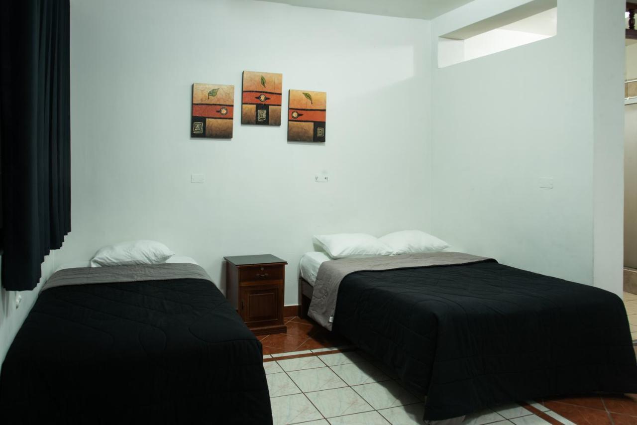 Hospedaje Gran Imperial Tumbes Exterior foto